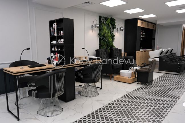 Oss Man & Woman Coiffeur Beykent resim 1
