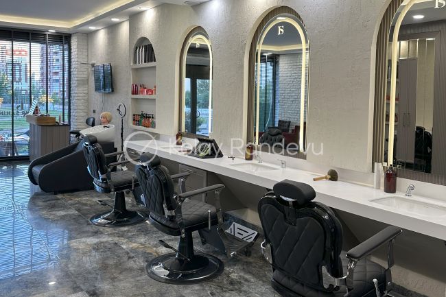 Kadir Şahin Barber’s Club resim 1