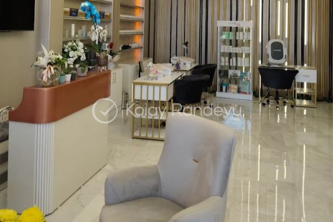Exclusive Beauty Alina Şahin resim 1
