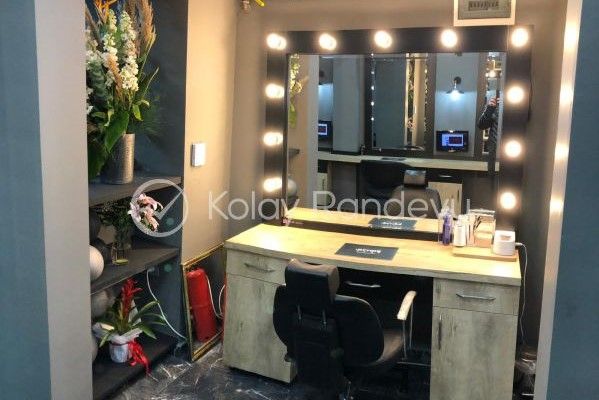 Emrah Yalçın Saç Tasarım Ve Güzellik Salonu resim 1