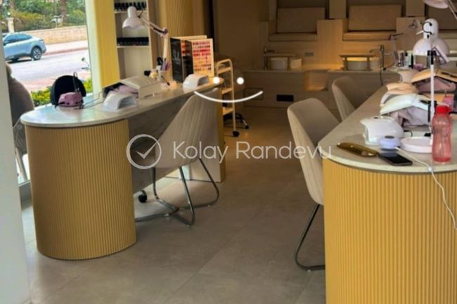 Charm Beauty Nail resim 1