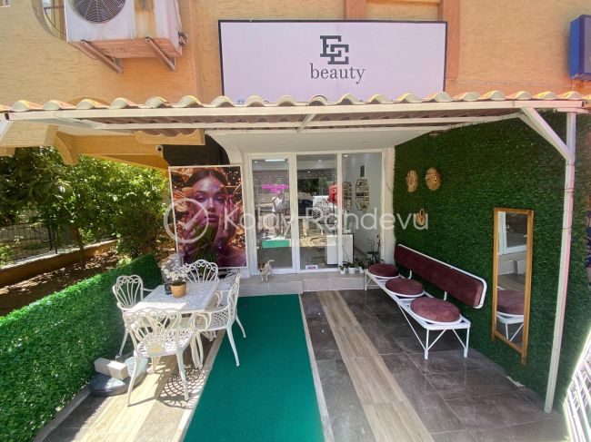 EE Beauty Lara resim 1