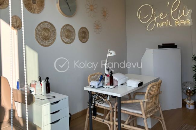 Oje'li Nail Bar resim 1