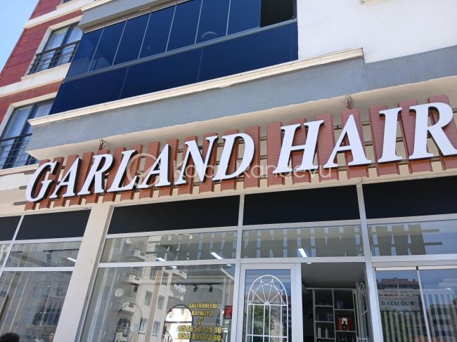 Garland Hair resim 1