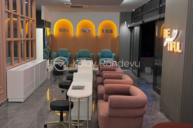 Ezgi Şimşek Nailbar resim 1