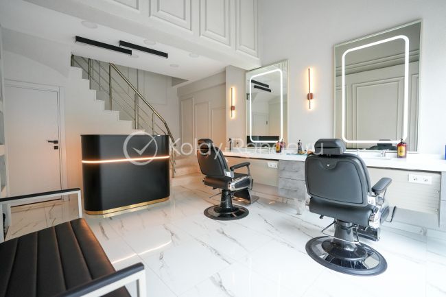 Hasan Şahinler Hair Studio resim 1