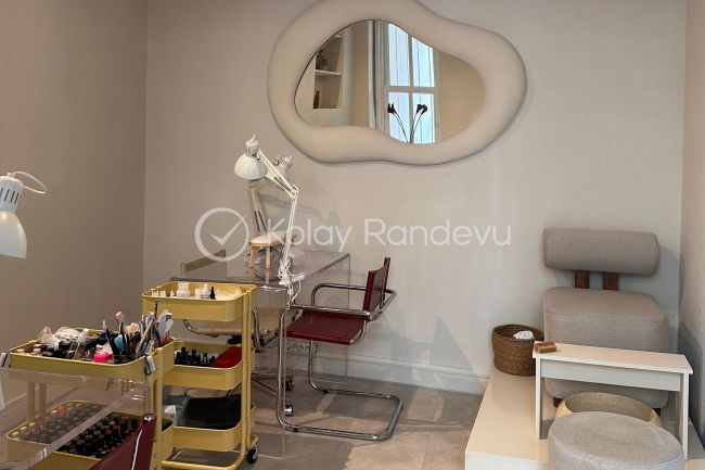 Rai Nail Bar resim 1