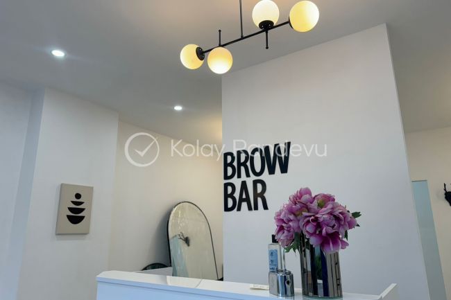 Brow Bar resim 1