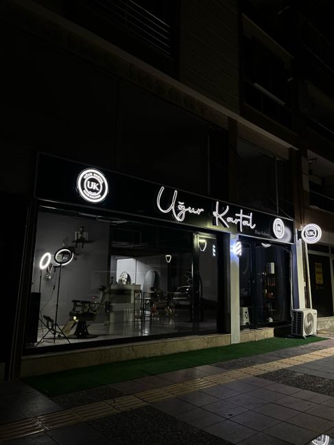 Uğur Kartal Hair Saloon resim 1