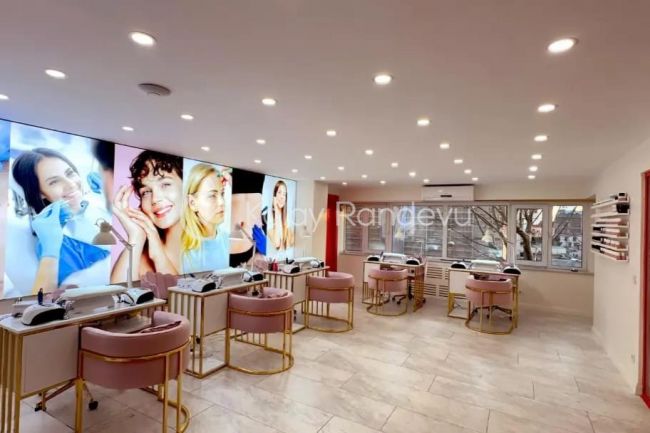 écru Nail Art Bar resim 1