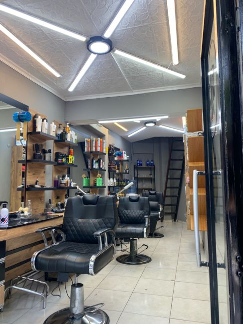 Hüseyin Erim Hair Saloon resim 1
