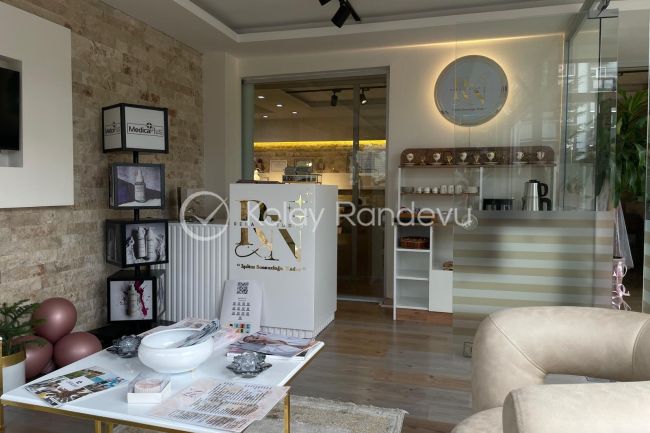 ReNail Beauty Studio resim 1