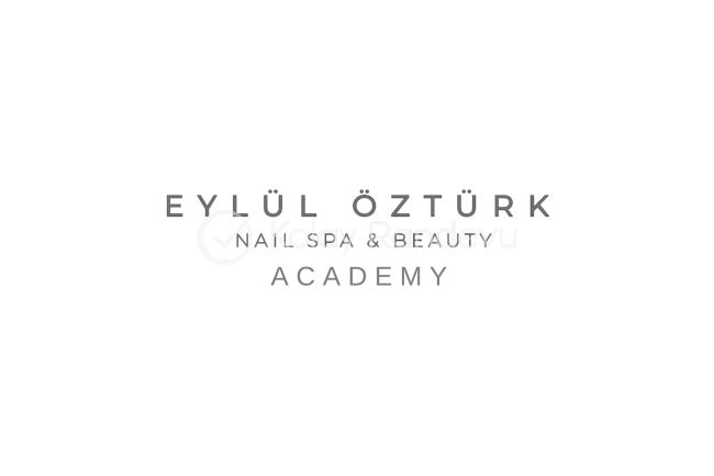 Eylül Öztürk Nail Spa Ümraniye resim 1