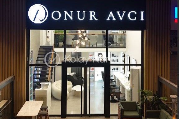 Onur Avcı Exclusive Saloon resim 1