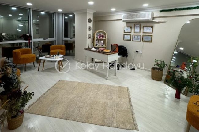 Seren Akar Beauty Studio resim 1