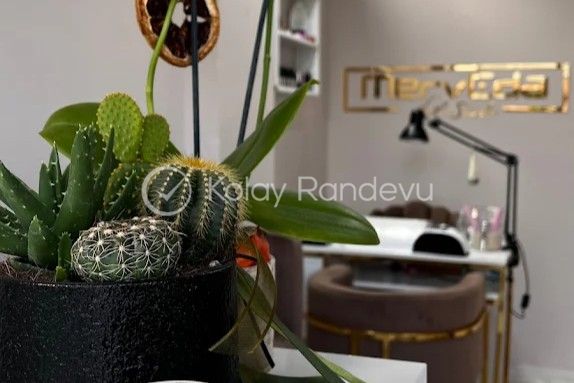 MervEda Nail Studio resim 1