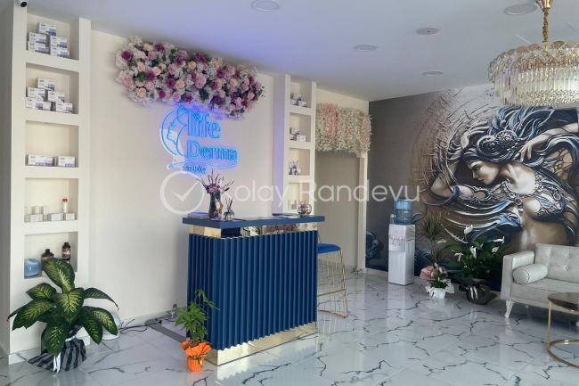 Life Derma Studio resim 1